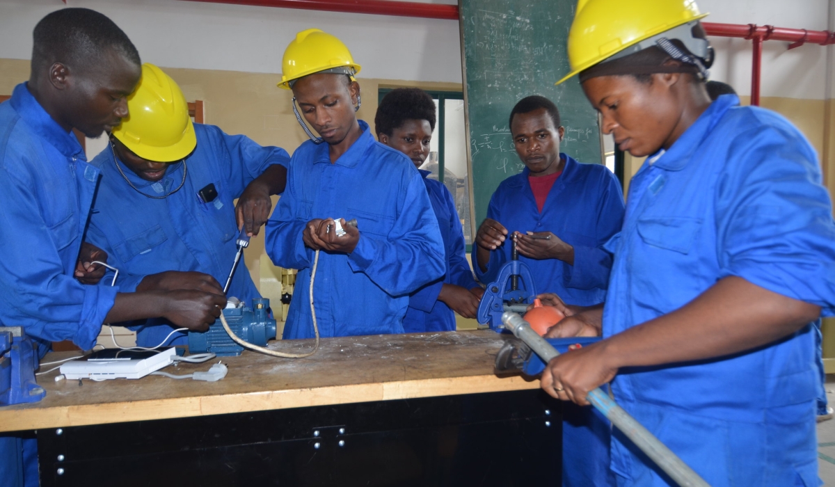Le Rwanda lance la construction de Centres d’Excellence TVET pour rivaliser avec les standards européens