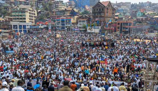Des explosions lors d’une grande réunion du M23 à Bukavu font des victimes civiles