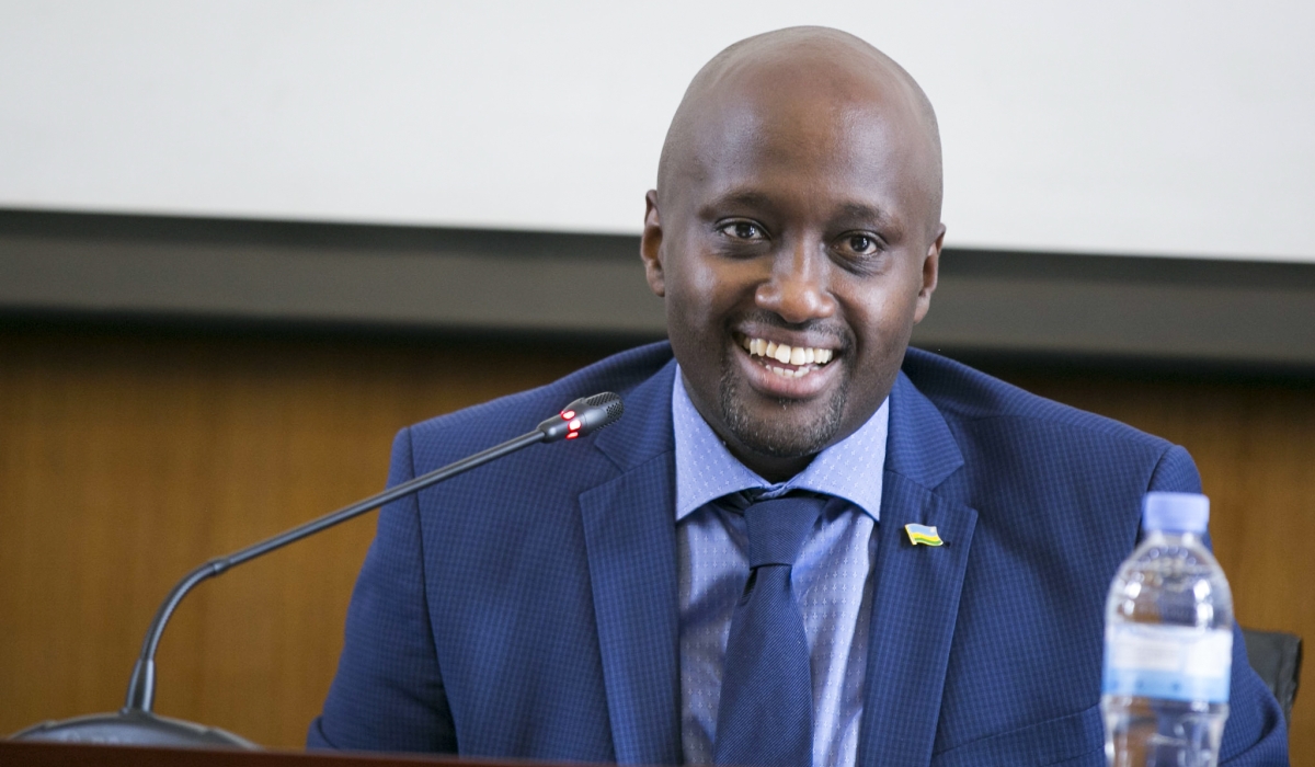 Mission des RDF à Cabo Delgado: Nduhungirehe insiste sur la nécessité d’un financement previsible