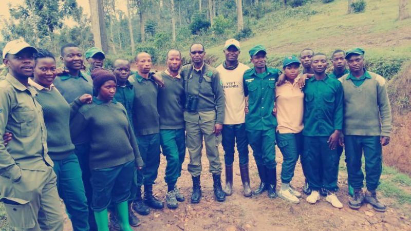 Claver Ntoyinkima reconvertit les communautés locales en protecteurs de la biodiversité du parc Nyungwe