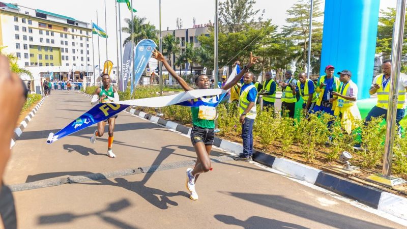 Marathon de Kigali 2025: Florence Niyonkuru brille, les Kenyans confirment leur suprématie
