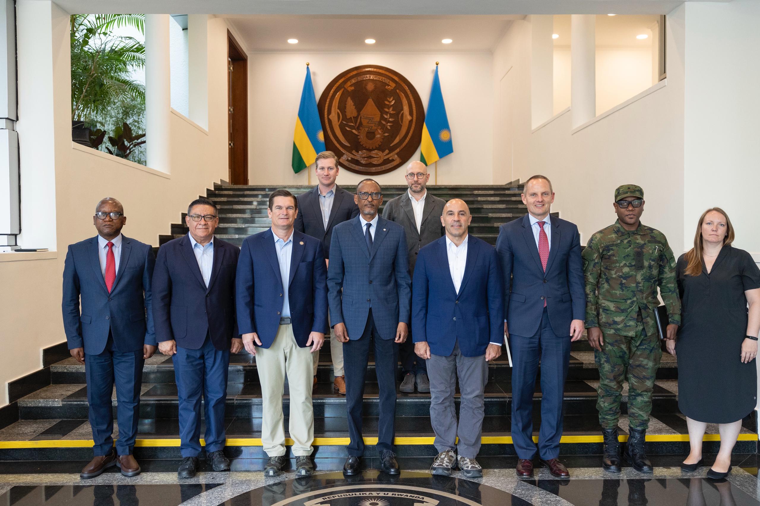 Le Président Kagame a reçu une délégation du Congrès américain
