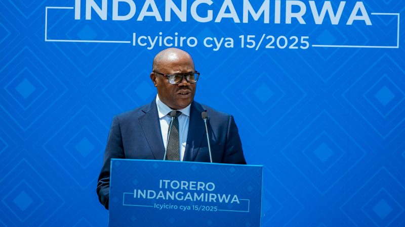 Le Premier ministre appelle la jeunesse rwandaise à défendre l’unité et l’image du Rwanda