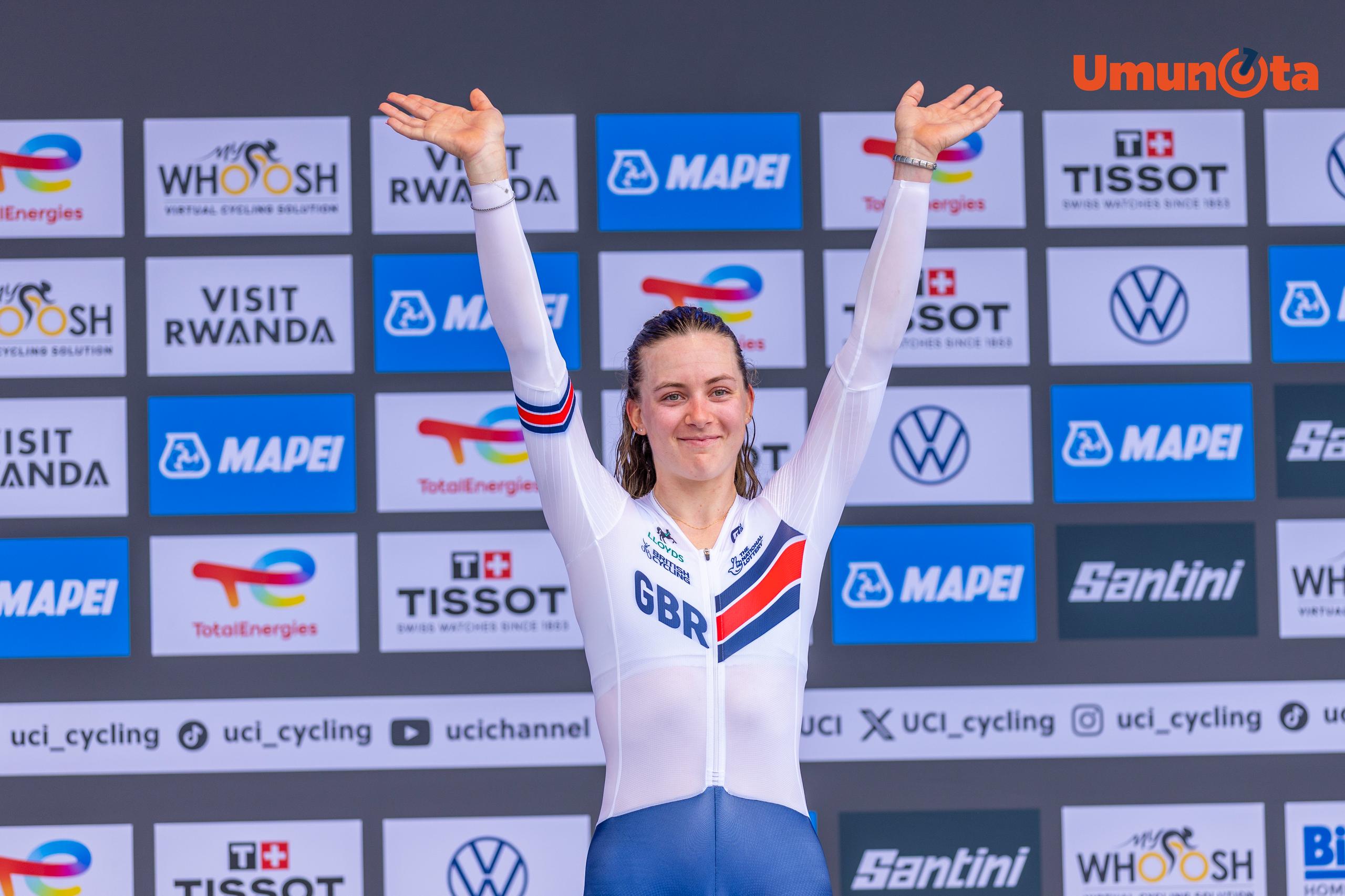 La britanique Zoé Bäckstedt sacrée championne du monde U23 du contre-la-montre à Kigali