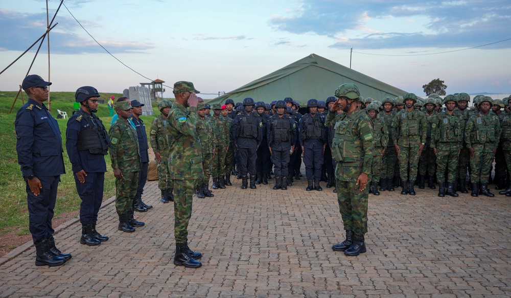 Retour à Kigali des militaires et policiers rwandais après un an de mission au Mozambique