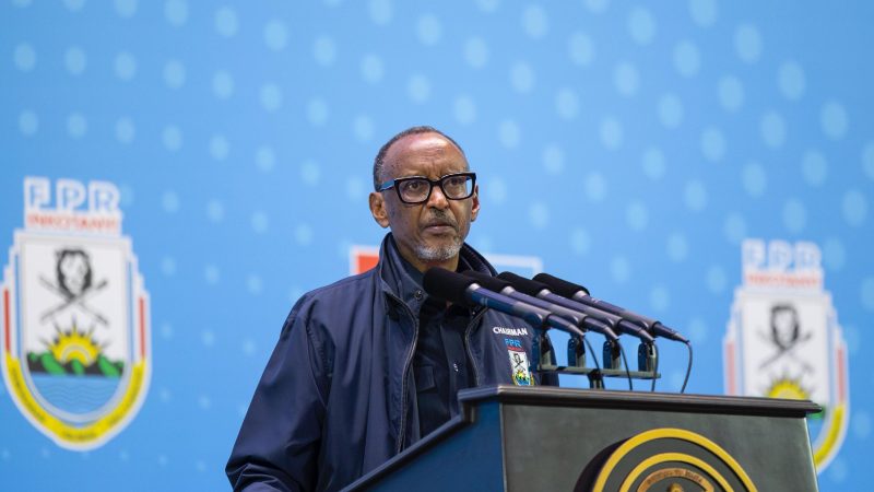 Paul Kagame salue les forces de sécurité et l’unité des Rwandais, piliers de la stabilité du pays