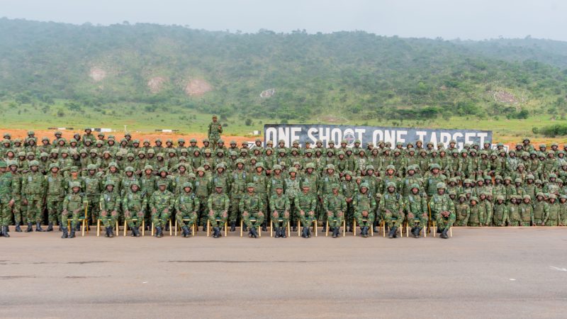 Une brigade d’infanterie des Forces rwandaises de défense termine une formation avancée