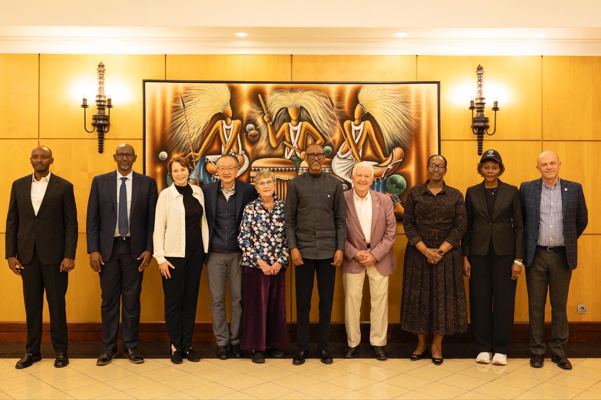 Le président Kagame et la Première Dame organisent un dîner à l’honneur des dirigeants de l’UGHE