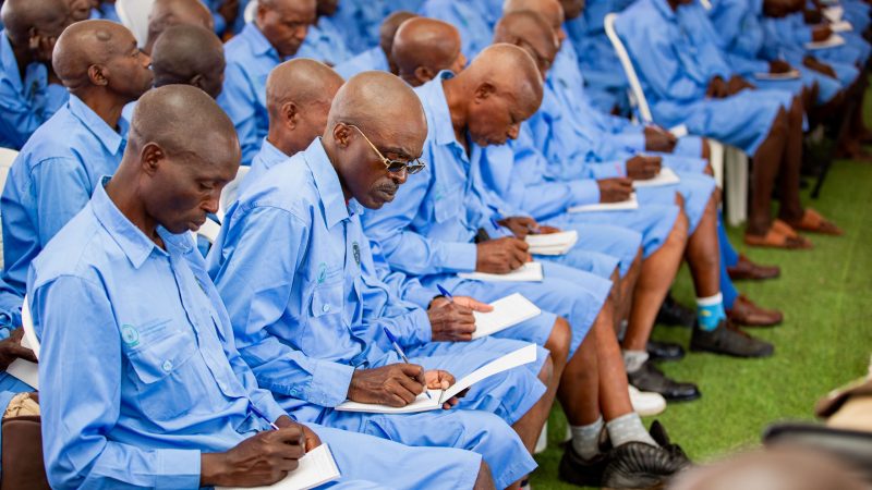 Nyamasheke: le MINUBUMWE forme des détenus condamnés pour génocide avant leur liberation