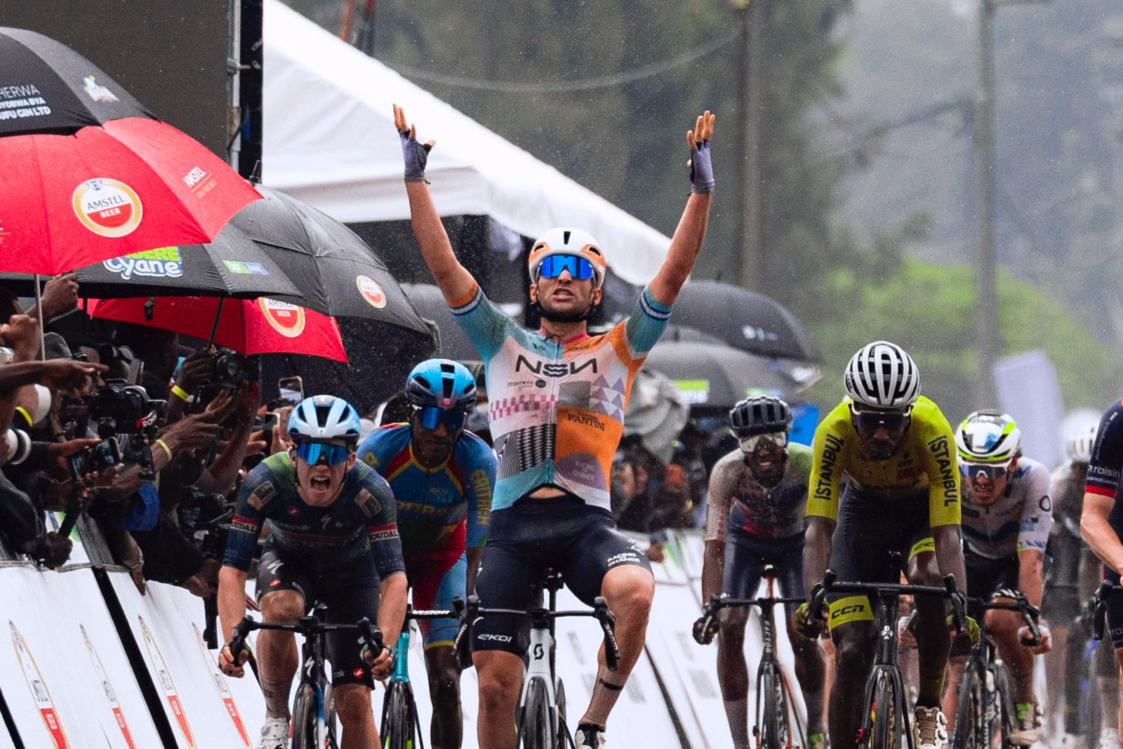 Tour du Rwanda 2026: Einhorn s’offre le maillot jaune à Rwamagana