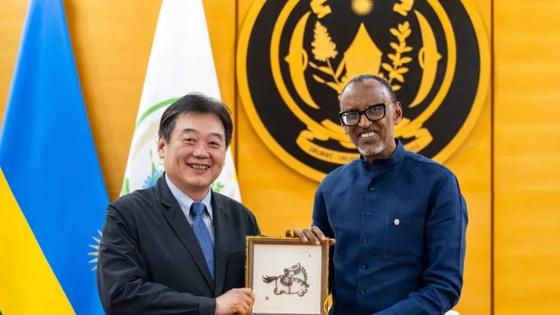 Village Urugwiro: Kagame et Xu Hui discutent d’un projet d’usine d’assemblage de véhicules électriques