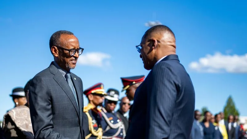 Le président Kagame achève sa visite d’État au Botswana sur fond de renforcement des relations bilatérales