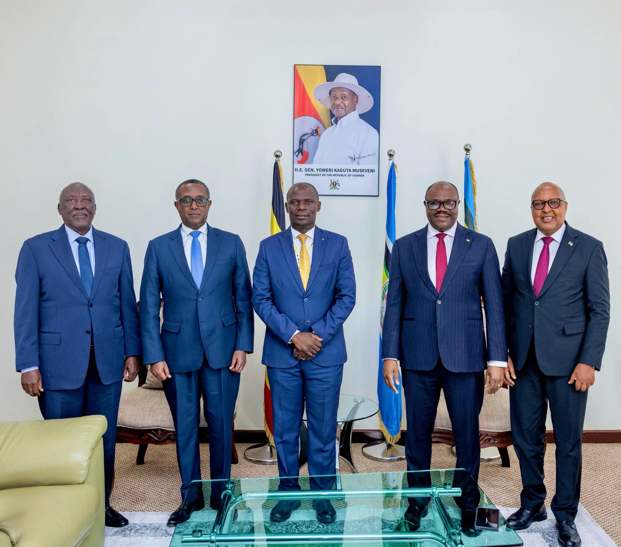 Investiture de Yoweri Museveni: le Premier ministre rwandais Justin Nsengiyumva à Kampala pour représenter le president Paul Kagame