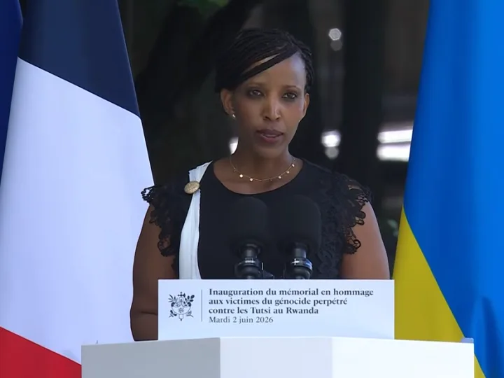 Paris – “Leur seule présence aurait suffi à nous protéger”: Jeanne Uwimbabazi raconte l’abandon des Casques bleus face aux réfugiés tutsi à l’ETO de Kicukiro