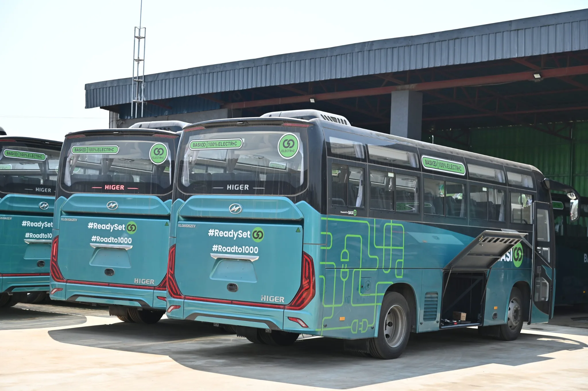BasiGo accélère la révolution du transport électrique avec 52 bus déjà en circulation et de nouvelles dessertes vers tout le pays