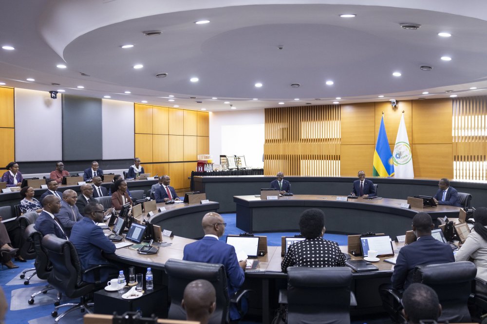 Conseil des ministres: le Gouvernement accélère la transition du Rwanda vers une économie numérique fondée sur le savoir