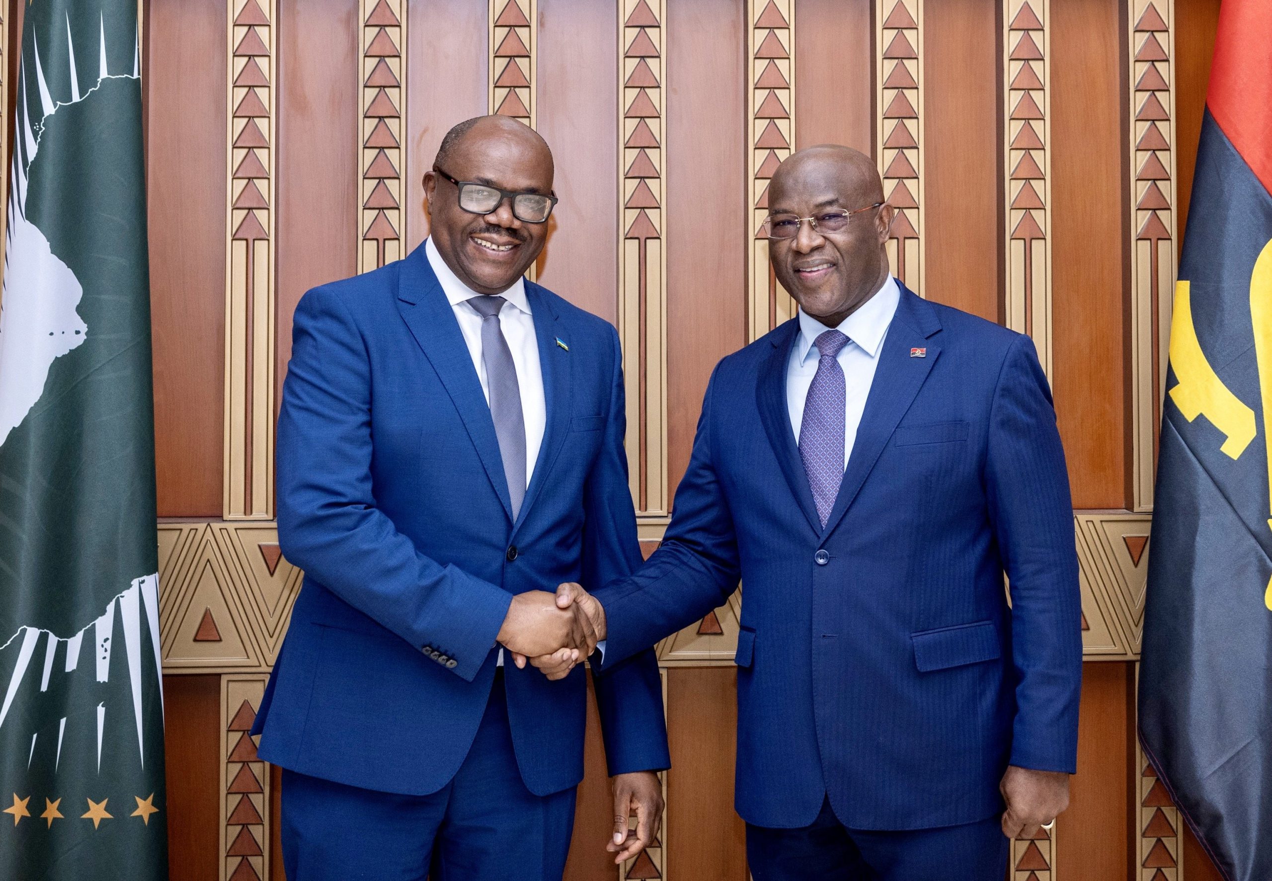 Le Premier ministre Justin Nsengiyumva à Luanda pour représenter Paul Kagame au sommet extraordinaire de l’UA