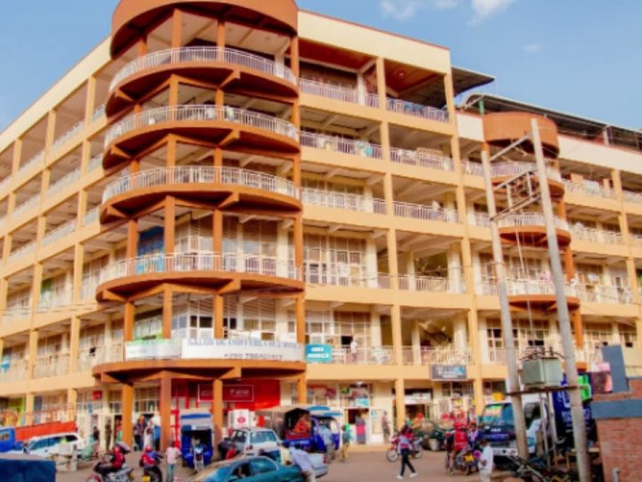 Kigali: l’immeuble Inkundamahoro temporairement fermé pour non-respect des normes de sécurité et d’assainissement