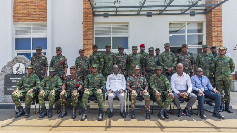 Nyagatare – 16e réunion des commandants de proximité entre la 5e Division d’infanterie des RDF et la 202e Brigade d’infanterie de la TPDF