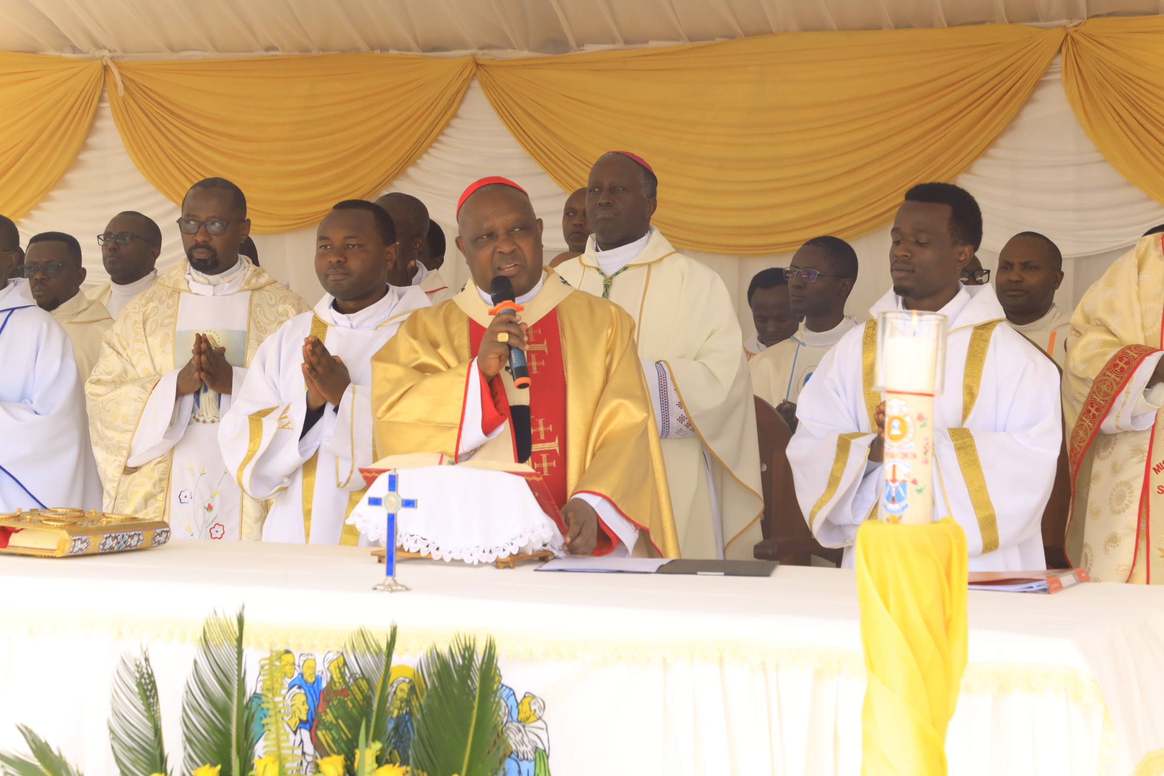 Jubilé d’or: le Petit Séminaire Saint-Vincent-de-Paul de Ndera rend grâce pour 50 ans de formation et de vocation