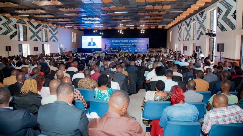 Ruhango et Rwamagana accueillent des échanges sur l’unité et la résilience des Rwandais